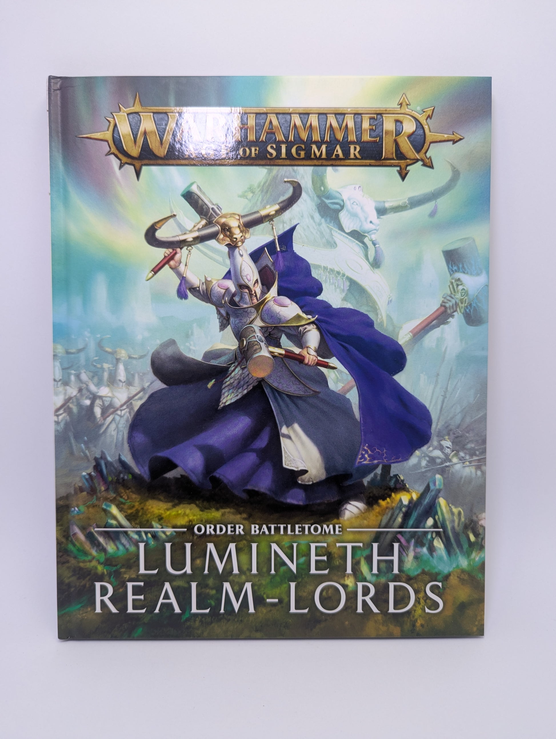 Warhammer Age of Sigmar: Battletome: Lumineth Warhammer knyga.