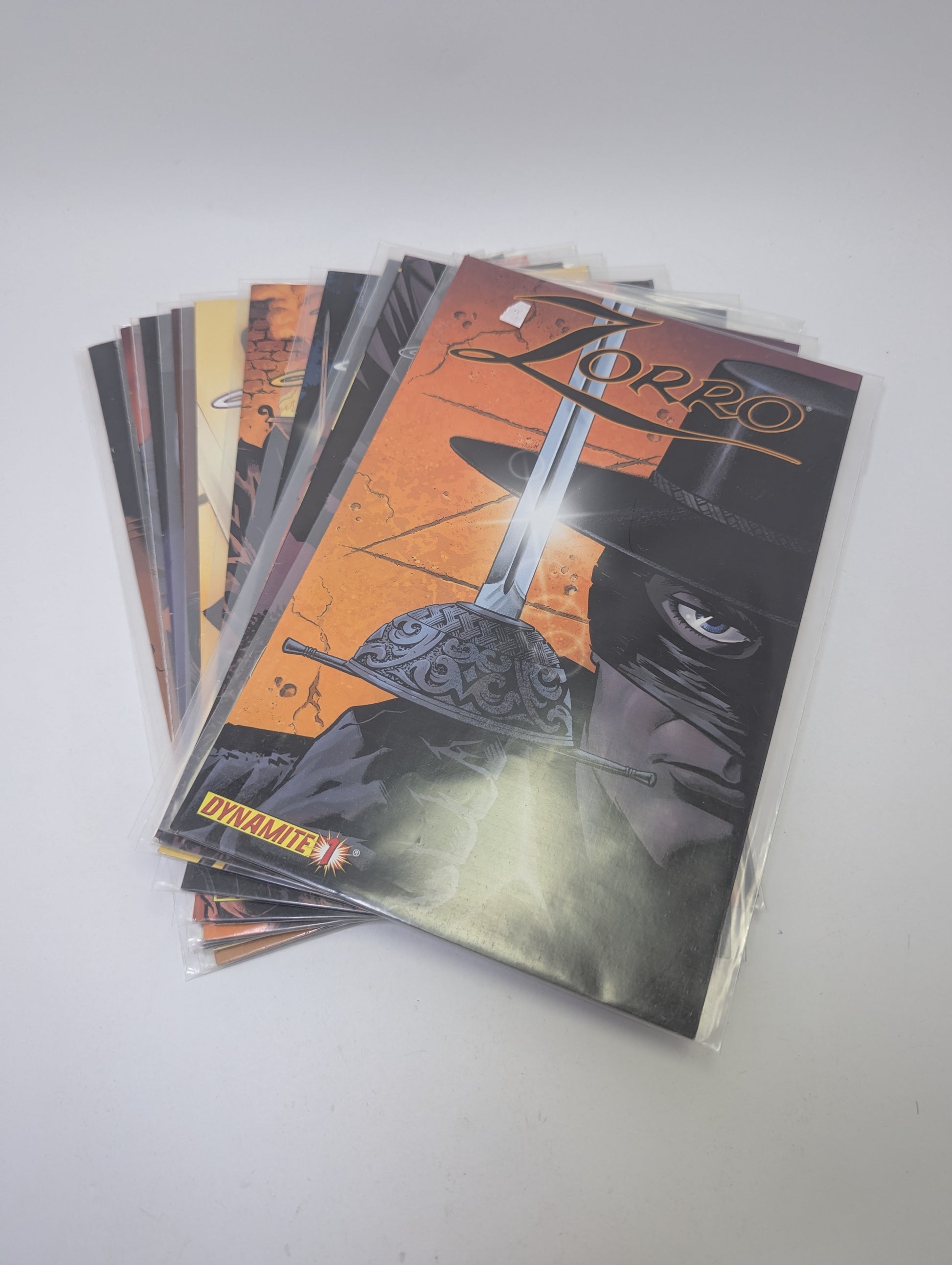  Zorro komiksų rinkinys – 12 numerių, Dynamite leidykla, klasikinis nuotykių herojus